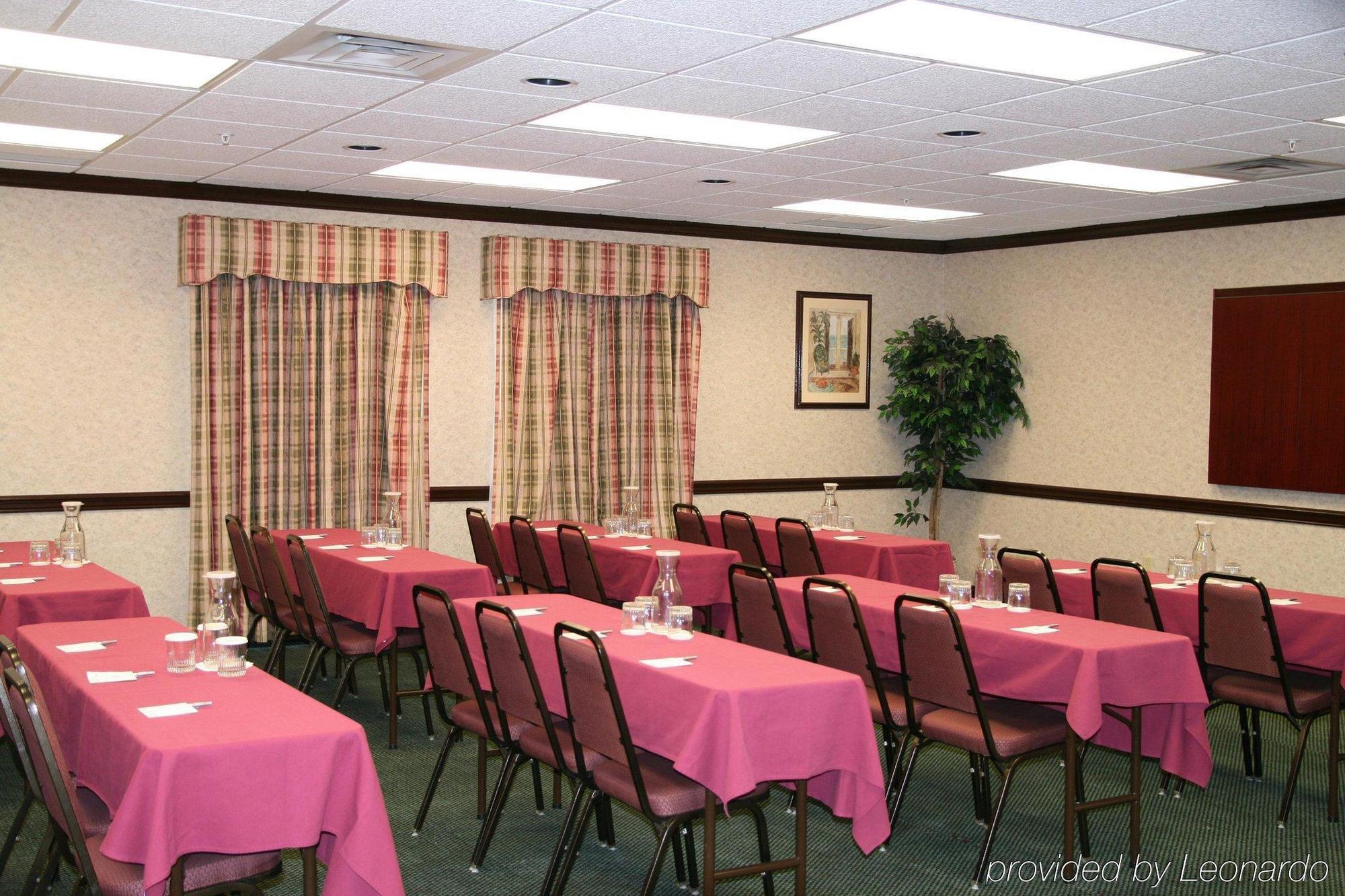Comfort Inn & Suites Toledo Extérieur photo
