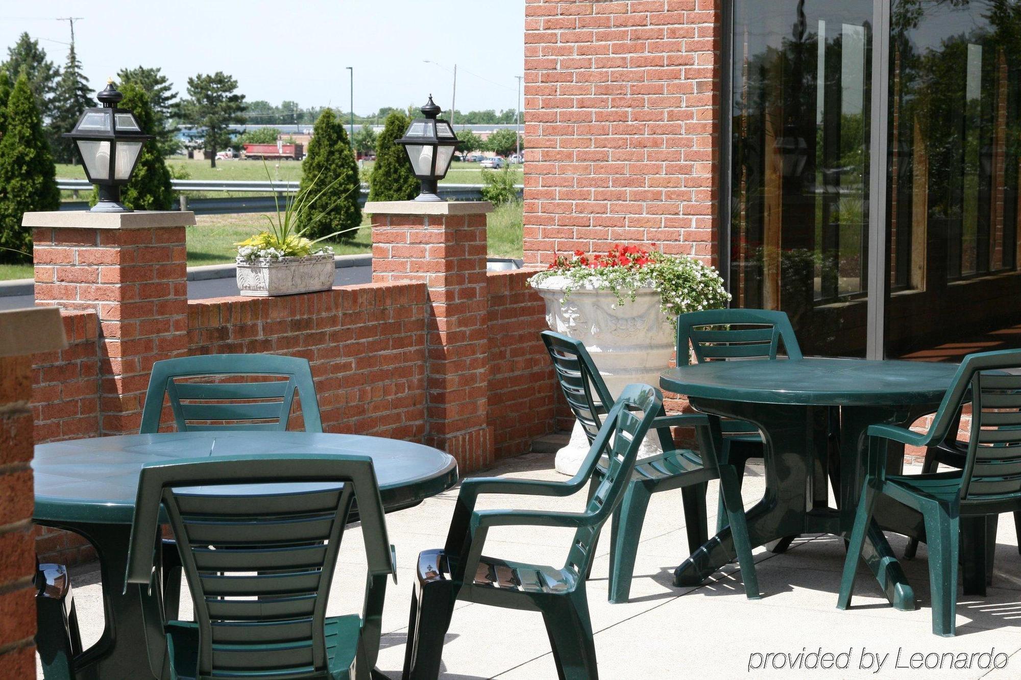 Comfort Inn & Suites Toledo Extérieur photo