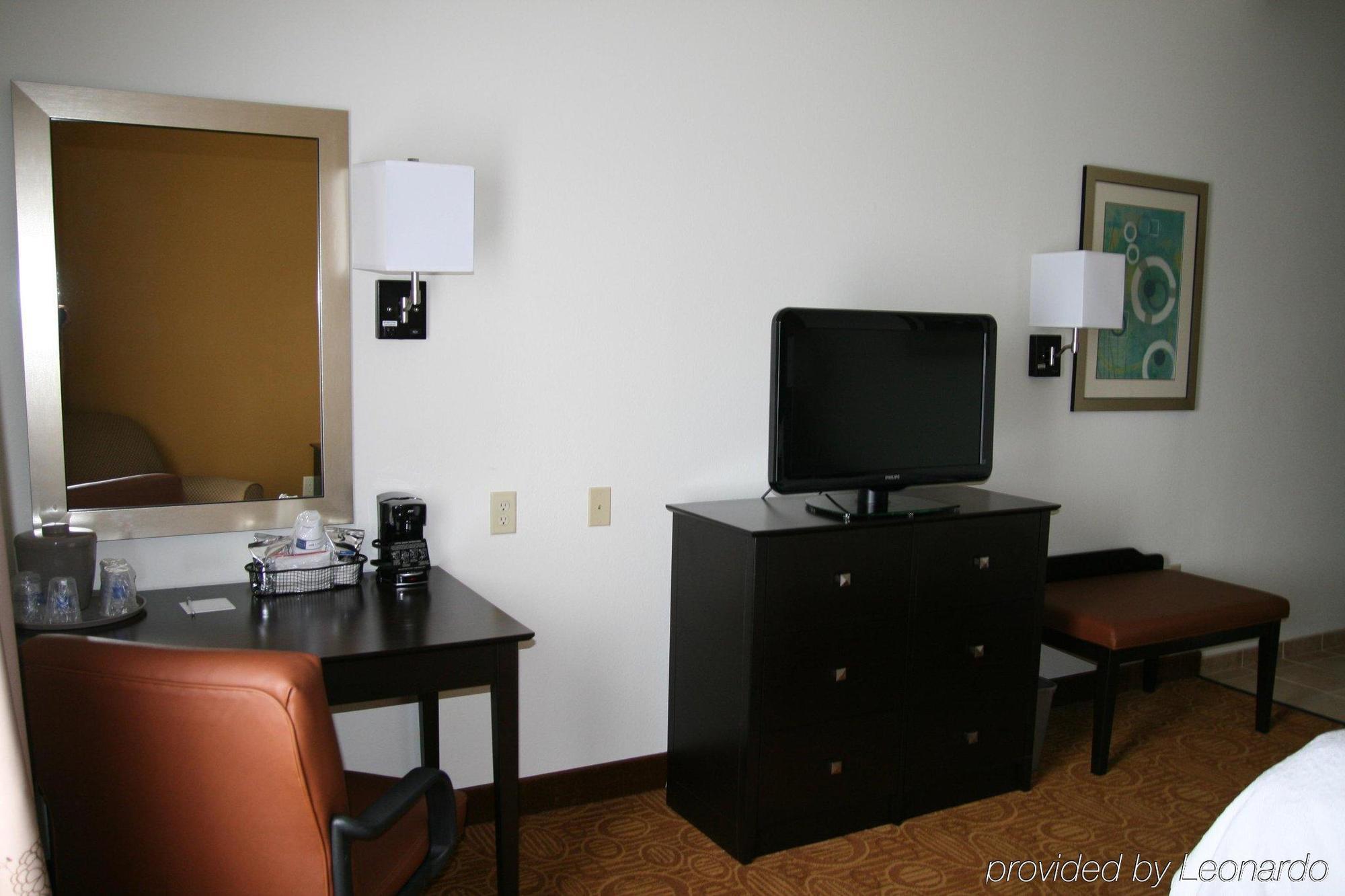 Comfort Inn & Suites Toledo Chambre photo