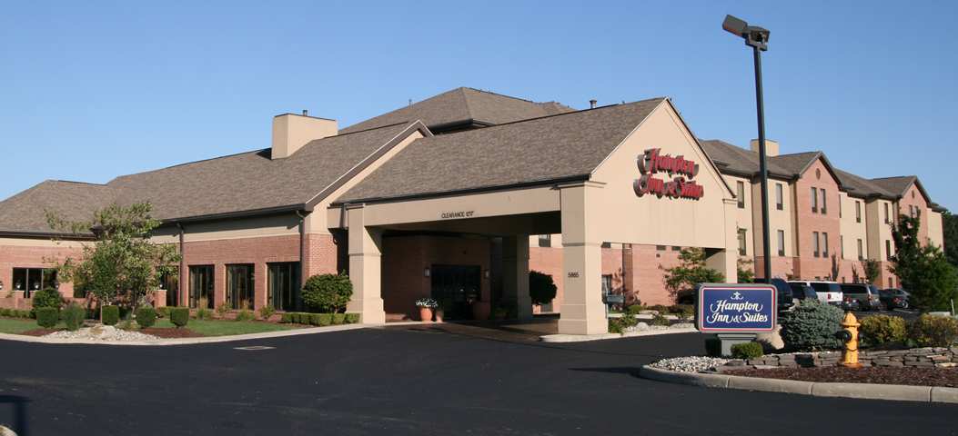 Comfort Inn & Suites Toledo Extérieur photo